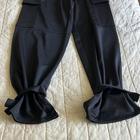 H&M Pull On Black Cargo Track Pants - Picture 3 of 10